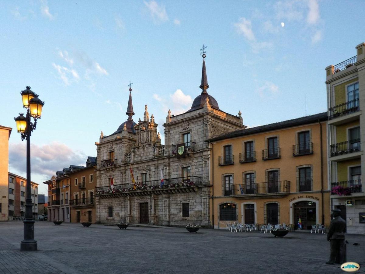 Ponferrada Miranda Appartement Buitenkant foto